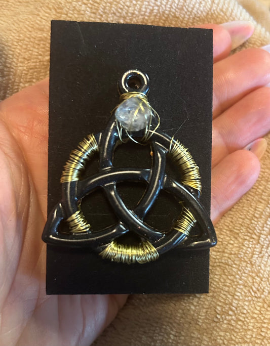 Frequency Pendant 011 - Celtic Triquetra Knot